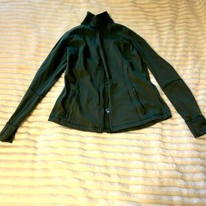 Antonio Melani Large Green Workout jacket. Worn twice.